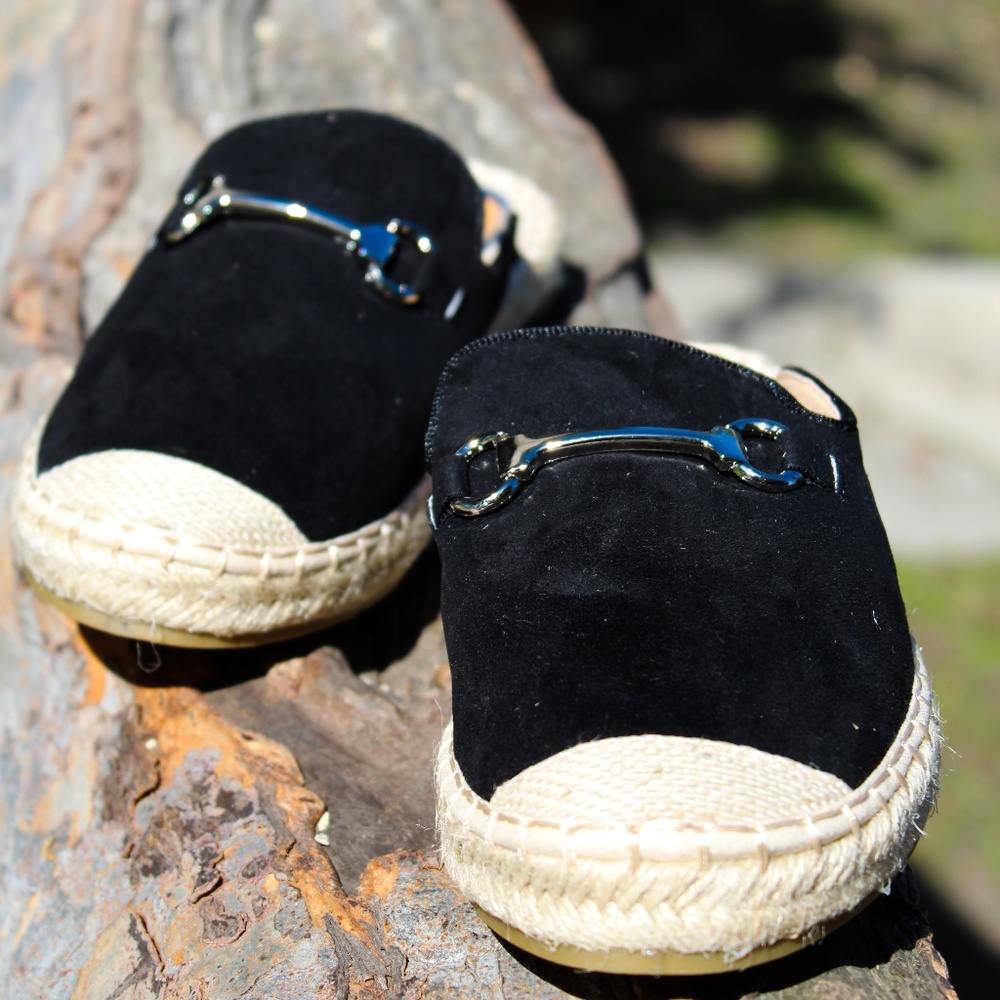 🆕//The Amber// Black vegan suede mule - Picture 2 of 6